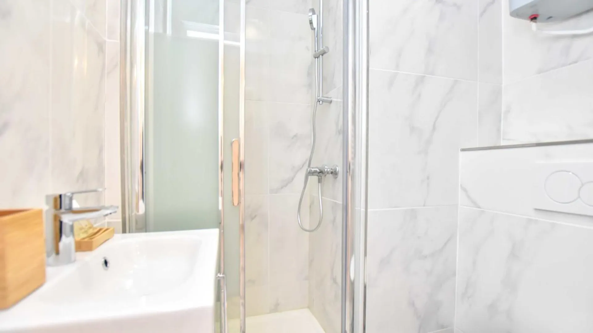 Cosy Studio 2P - Voltaire - Republique Apartment Paris