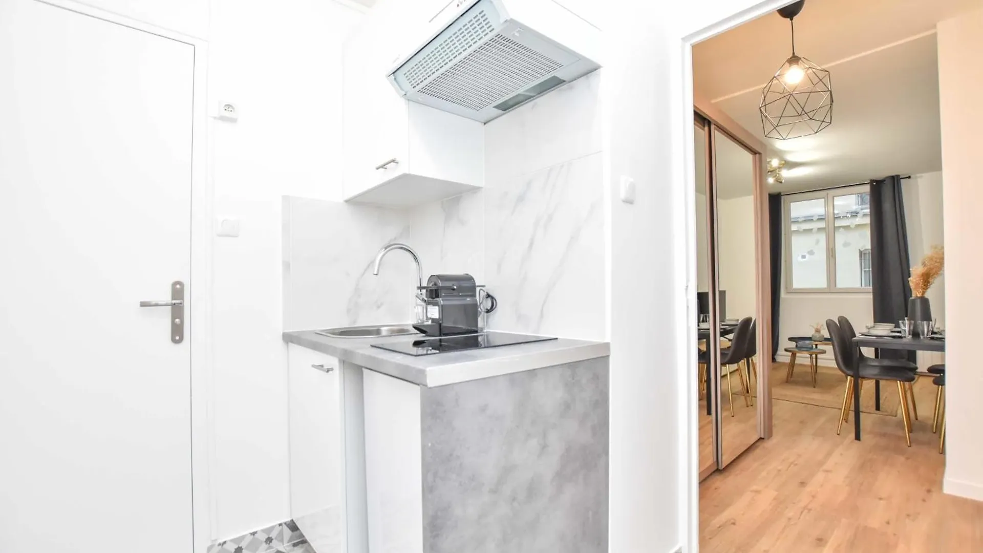 Cosy Studio 2P - Voltaire - Republique Apartment Paris 0*,